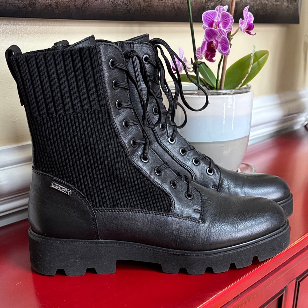 PIKOLINOS Salamanca W6Y Black Ribbed Lace-Up Combat Boots size 41
